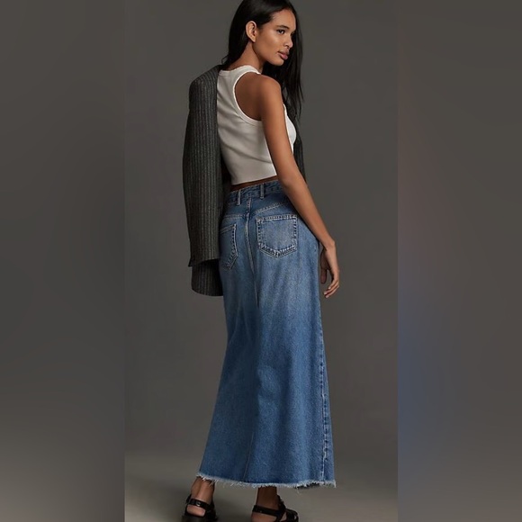 PILCRO The Madi Front-Slit Denim Skirt - Picture 5 of 11